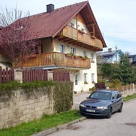 Apartman Na Strani Vimperk
